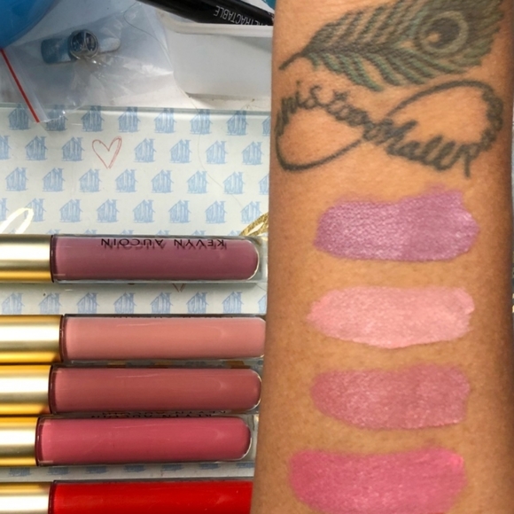 🌟🧚♀️NICOLE Kevyn Aucoin DISCONTINUED Molten Lip NWOBOX - Picture 2 of 6